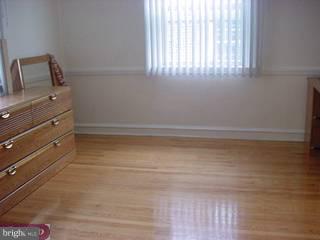 525 Upland Road Havertown, PA 19083 - Photo 4 of 6