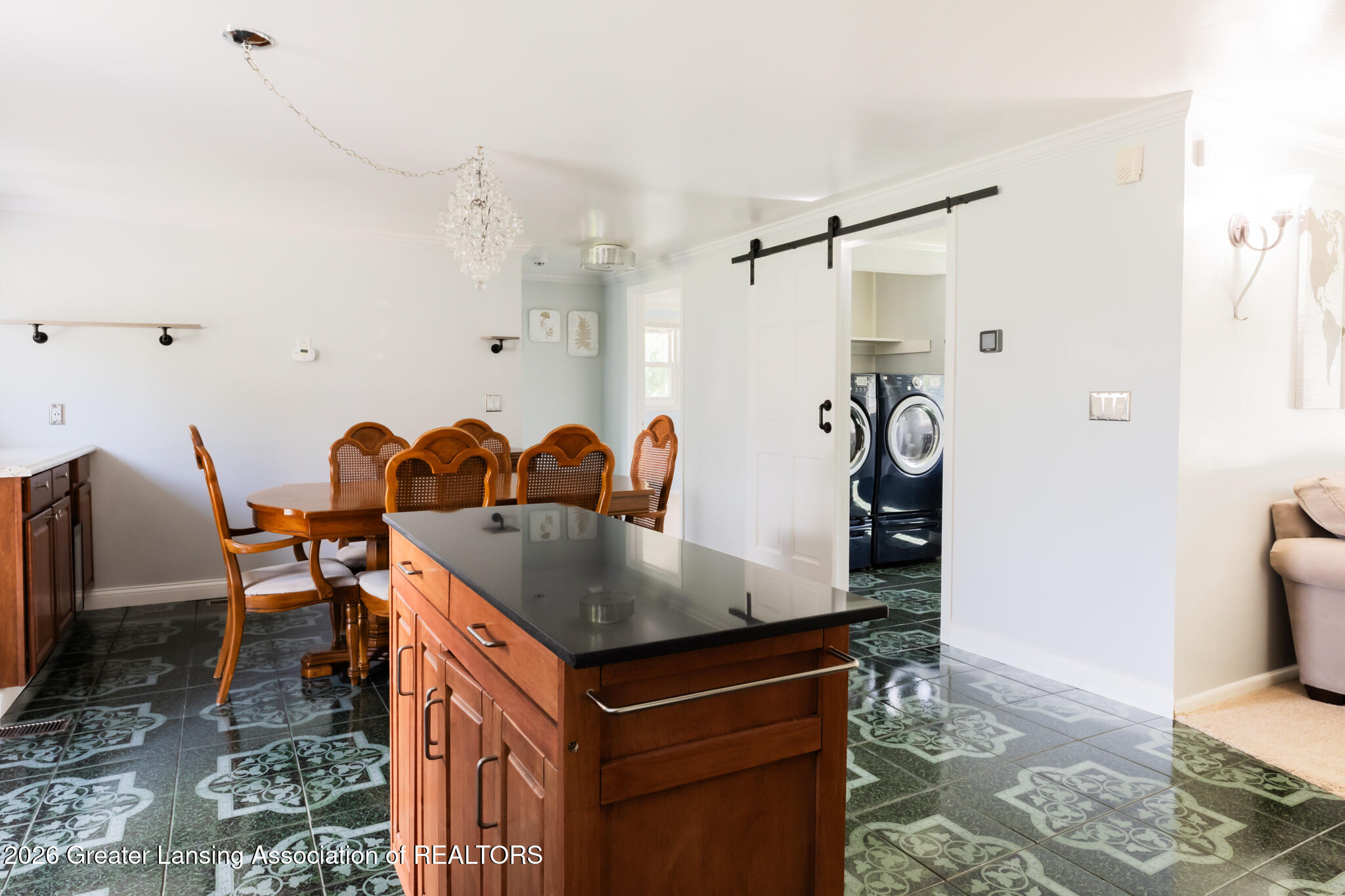 3016 Pleasant Grove Road Lansing, MI 48910 - Photo 18 of 42 3016PleasantGrove31