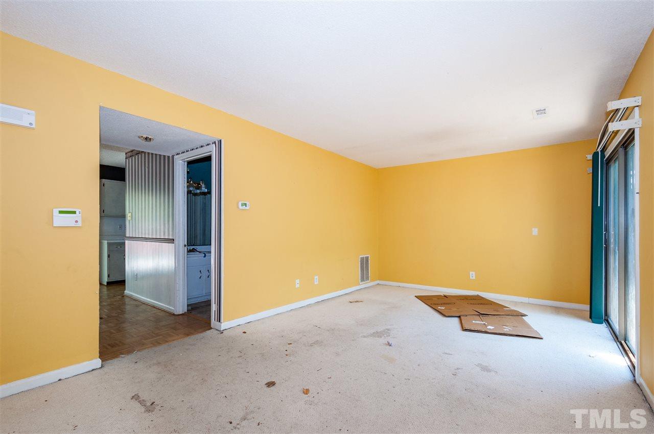 4270 Lake Ridge Drive, Unit 14C Raleigh, NC 27604 - Photo 3 of 11 Gallery Image 3