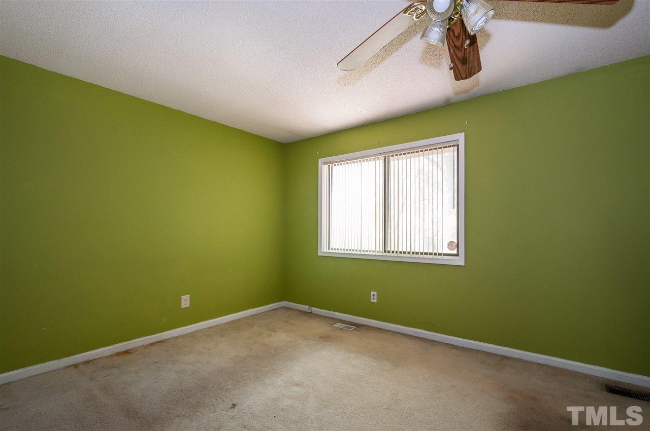4270 Lake Ridge Drive, Unit 14C Raleigh, NC 27604 - Photo 5 of 11 Gallery Image 5