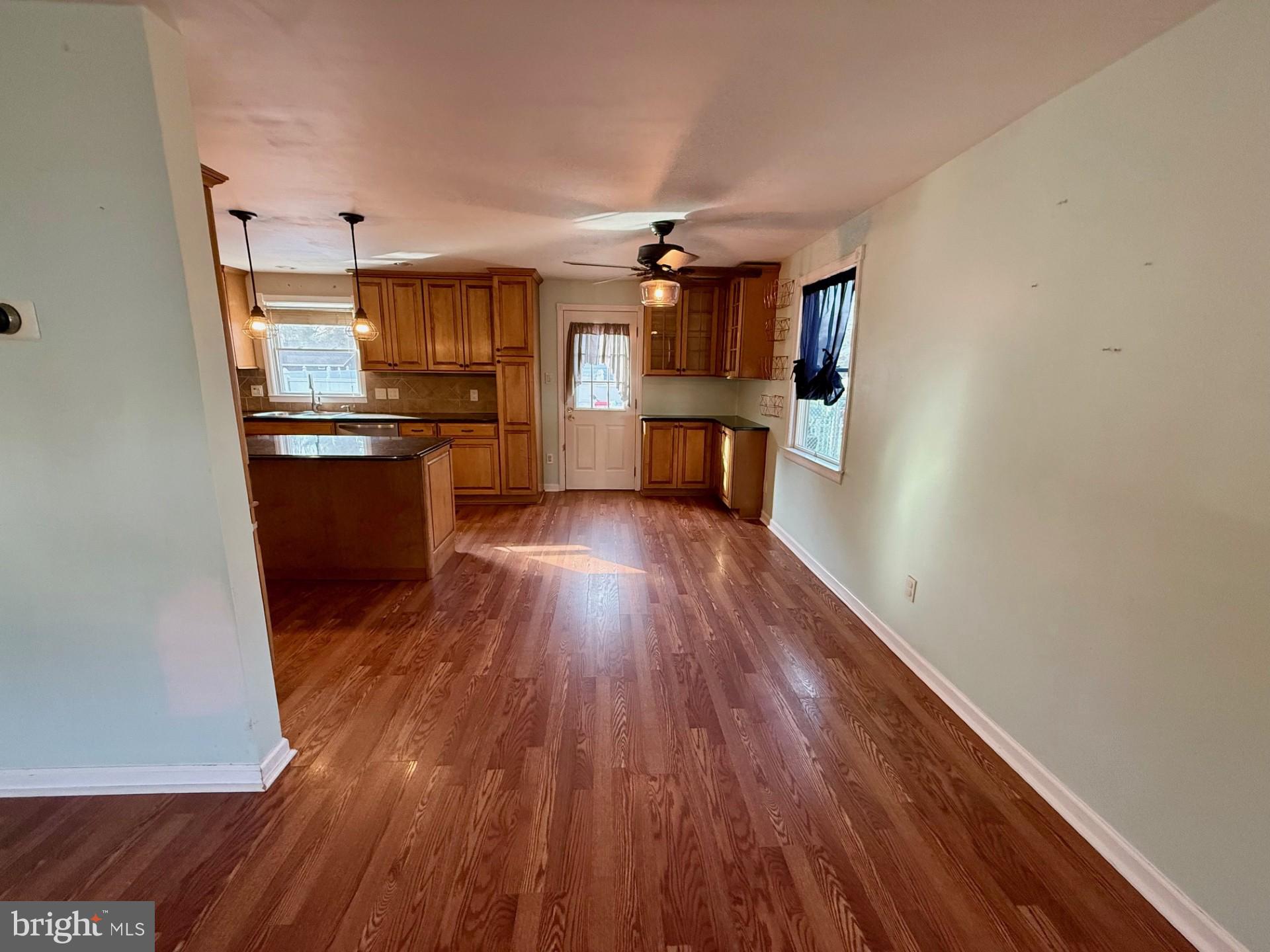 380 Erie Avenue Carneys Point, NJ 08069 - Photo 12 of 40