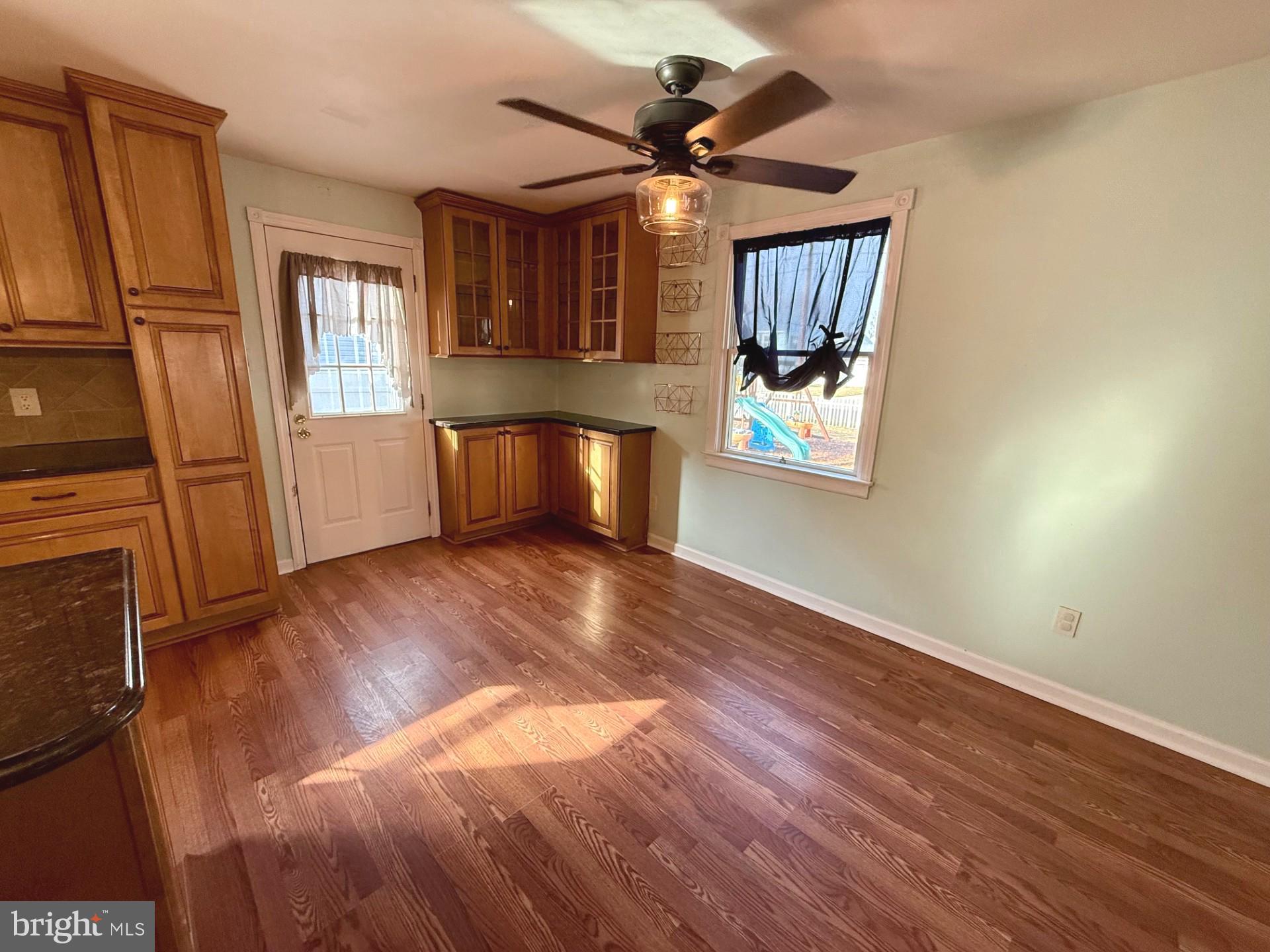 380 Erie Avenue Carneys Point, NJ 08069 - Photo 13 of 40