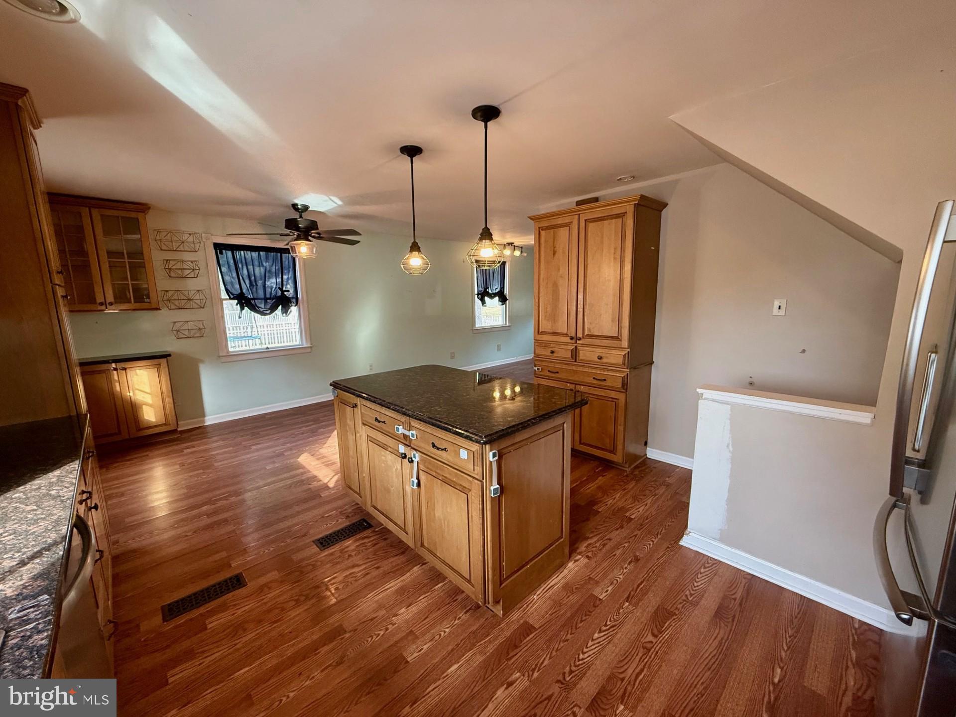 380 Erie Avenue Carneys Point, NJ 08069 - Photo 17 of 40