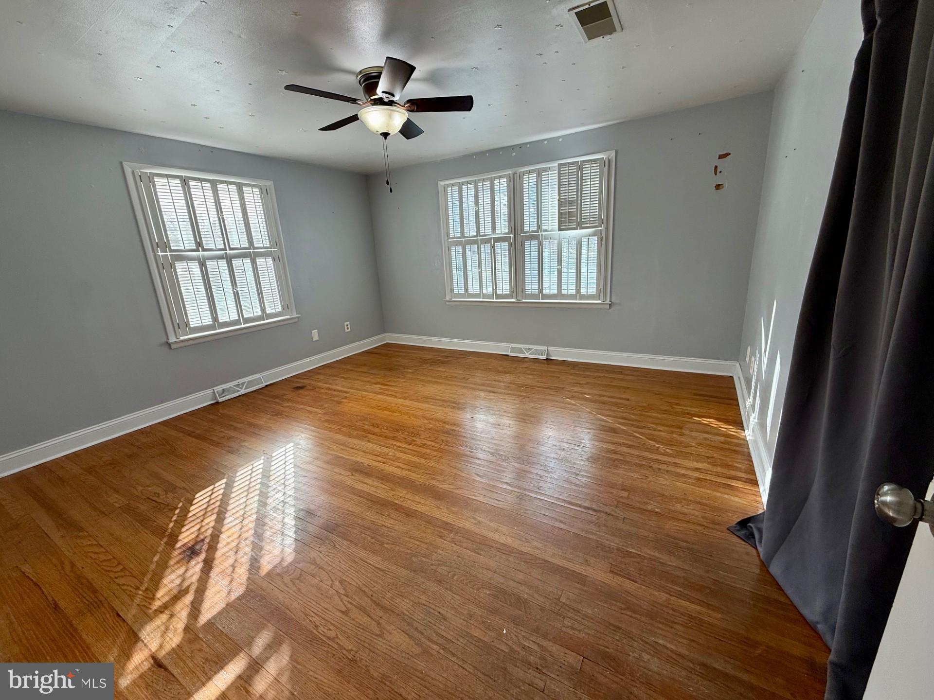 380 Erie Avenue Carneys Point, NJ 08069 - Photo 27 of 40