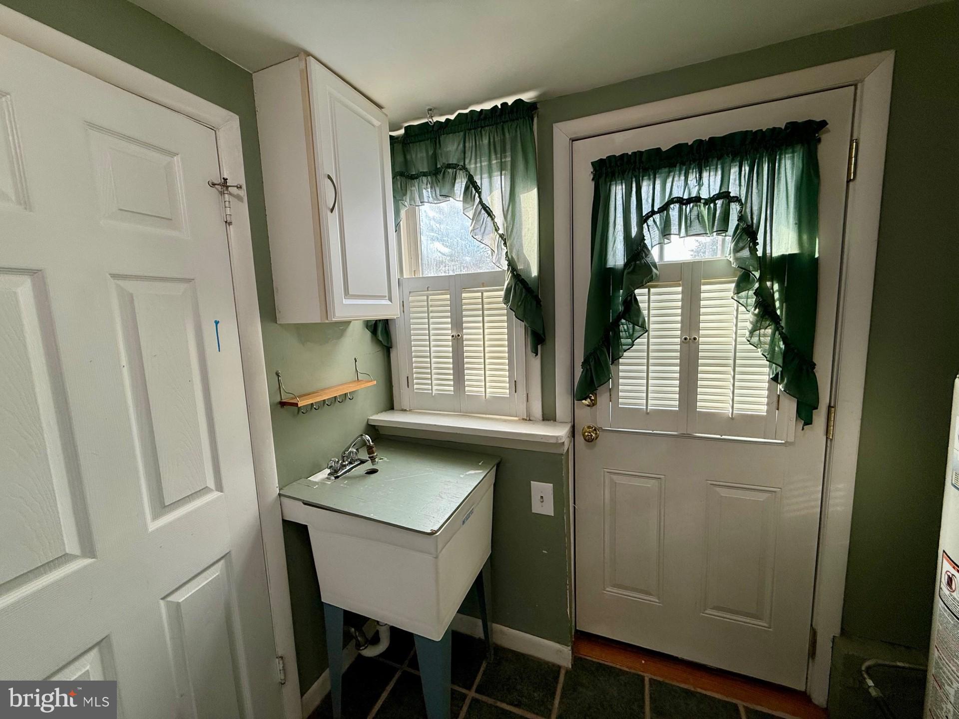 380 Erie Avenue Carneys Point, NJ 08069 - Photo 40 of 40