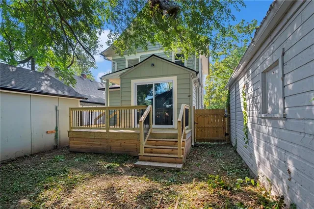 $230,000 | 4343 Lloyd Street, Kansas City, KS 66103