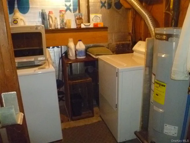 $375,000 | 624 Huckleberry Turnpike, Marlboro, NY 12542