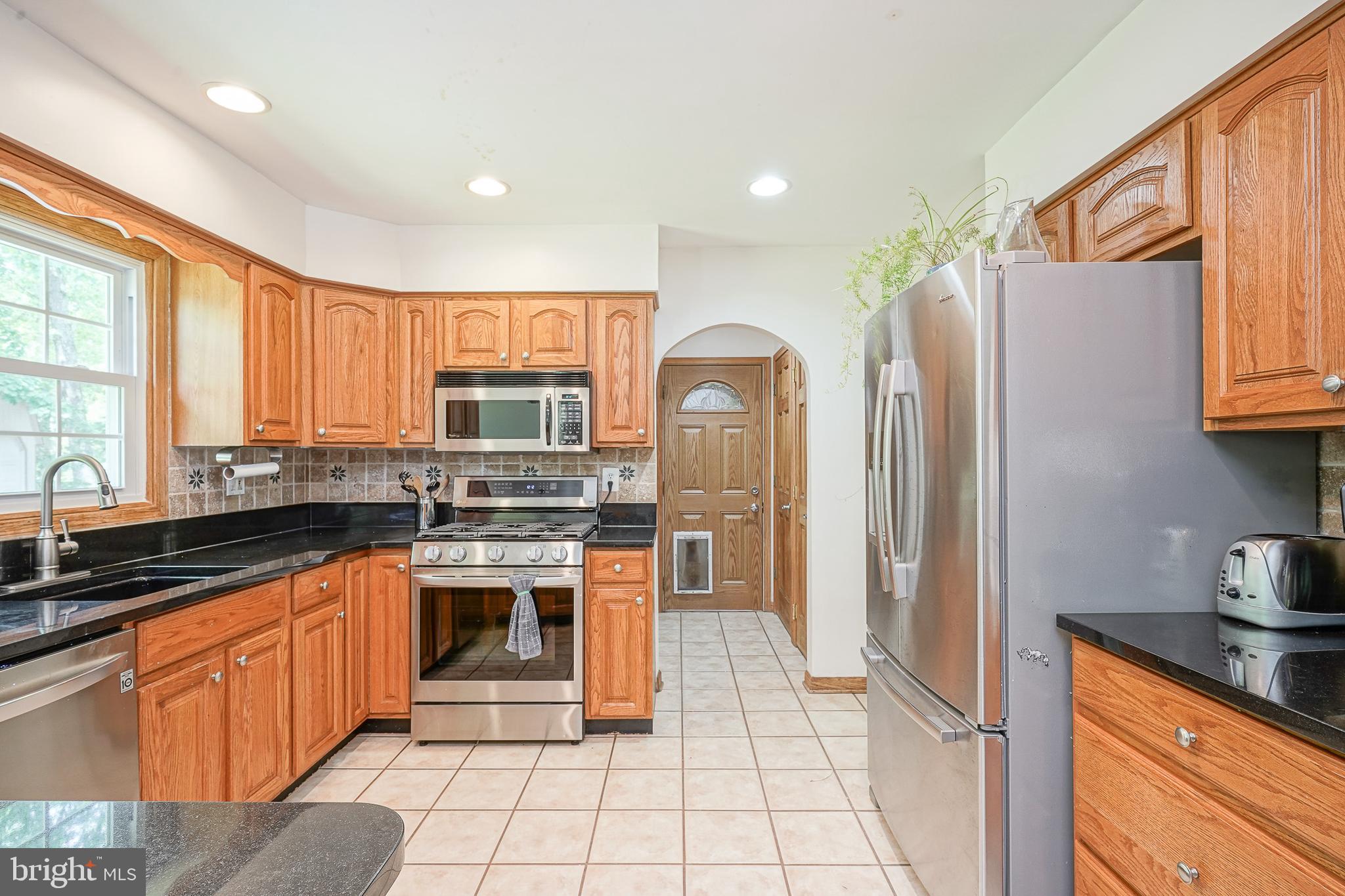 131 Tuckerton Road Shamong, NJ 08088 - Photo 9 of 35