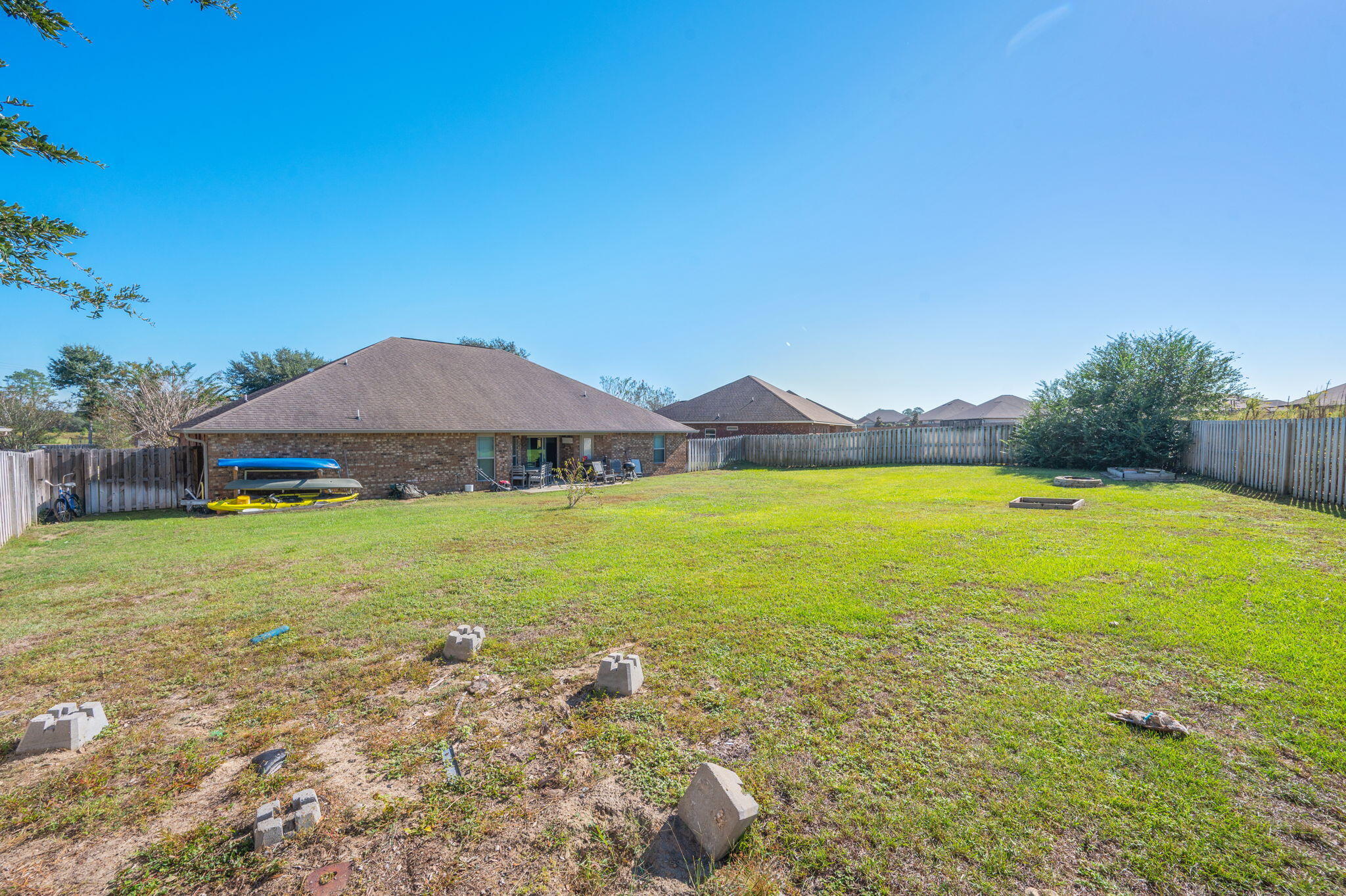 4675 Chanteuse Parkway Crestview, FL 32539 - Photo 46 of 48 a view of outdoor space and yard