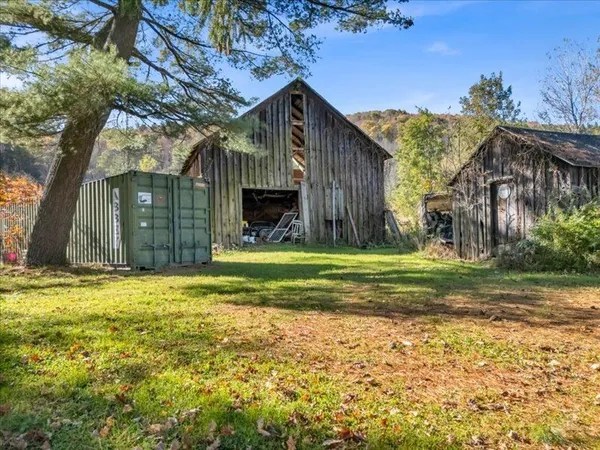 $275,000 | 1617 Union Center Highway, Endicott, NY 13760