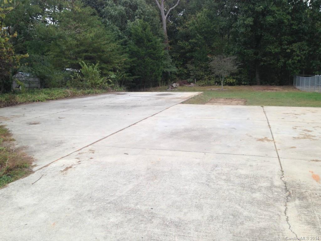 1099 South Castleview Road, Unit 67 Salisbury, NC 28146 - Photo 14 of 15 a view of a backyard