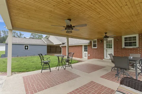 $675,000 | 1108 Lakeview Drive, Ashland City, TN 37015