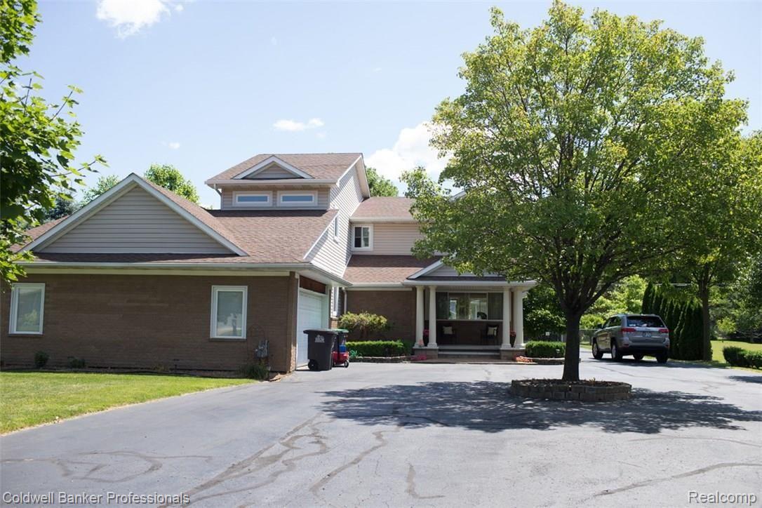 11635 Pardee Road Taylor, MI 48180 - Photo 1 of 81 ML1D2485.jpg