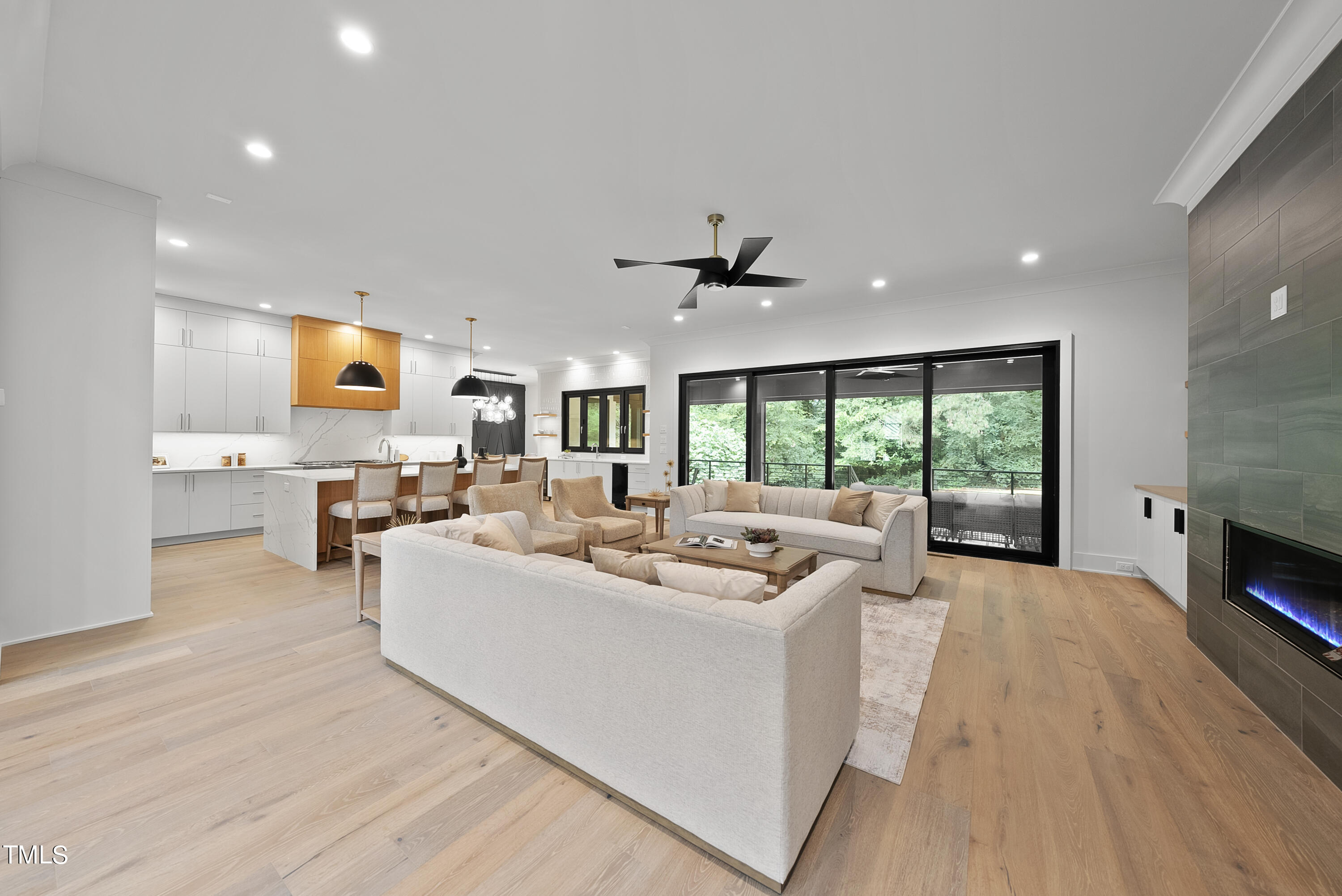 1137 Ivy Lane Raleigh, NC 27609 - Photo 11 of 49 DSC00217