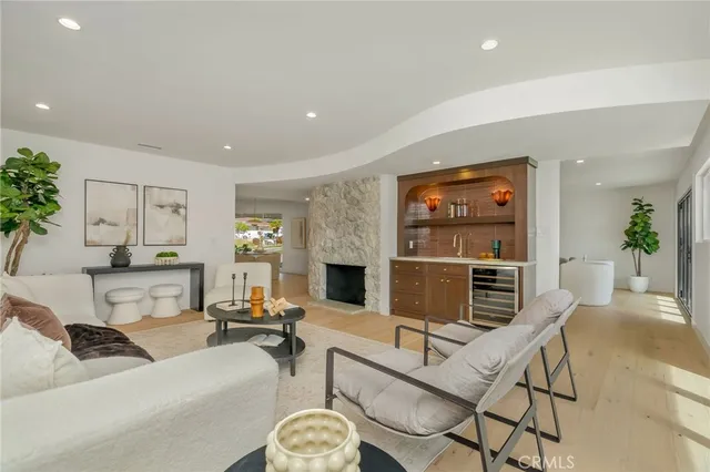 $2,350,000 | 6150 Wooster Avenue, Los Angeles, CA 90056