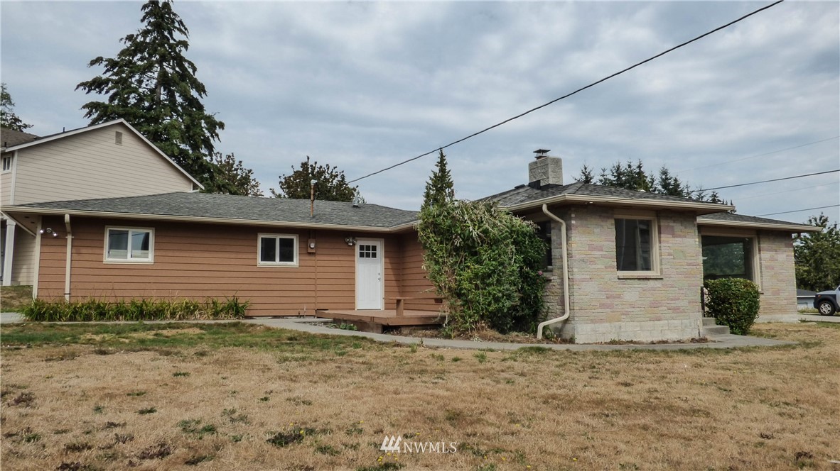 11902 Alexander Road Everett, WA 98204 - Photo 2 of 25