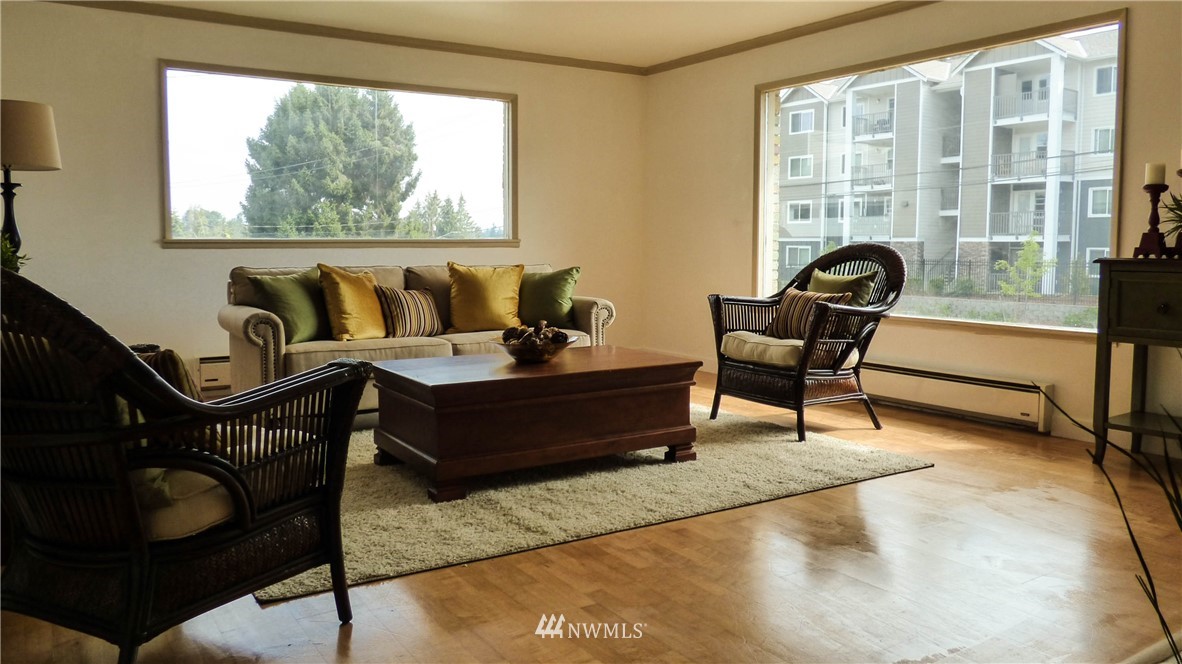11902 Alexander Road Everett, WA 98204 - Photo 5 of 25