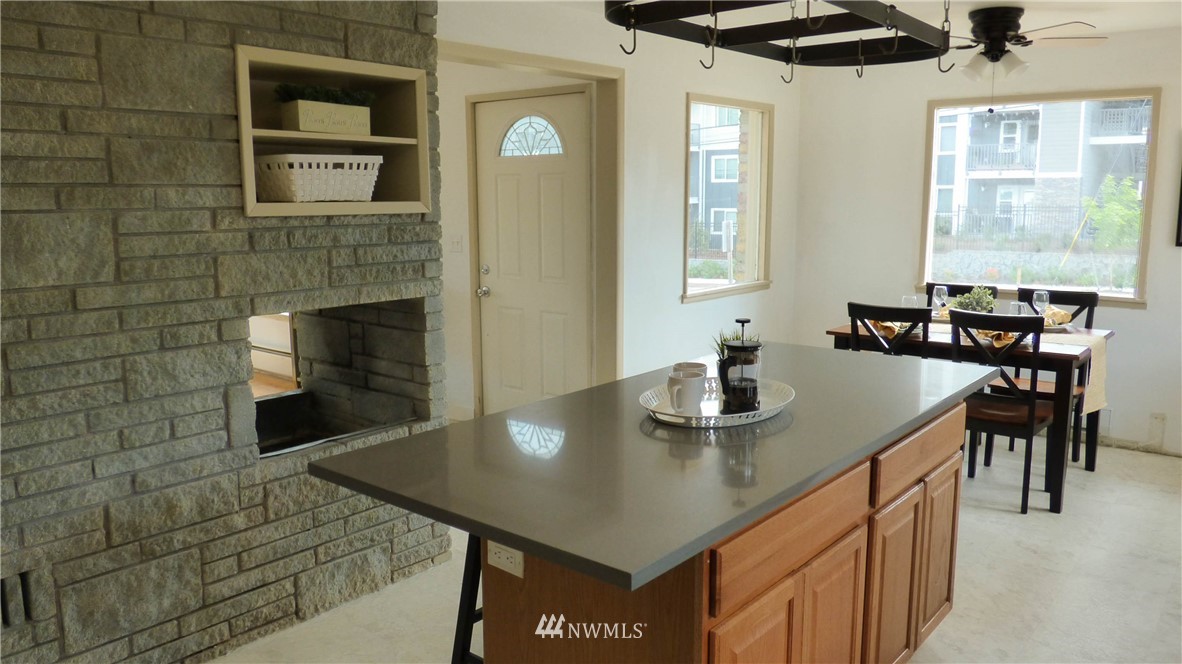 11902 Alexander Road Everett, WA 98204 - Photo 10 of 25