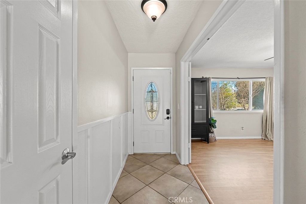 40069 East Newport Road Hemet, CA 92543 - Photo 3 of 64 a view of an empty room with a window