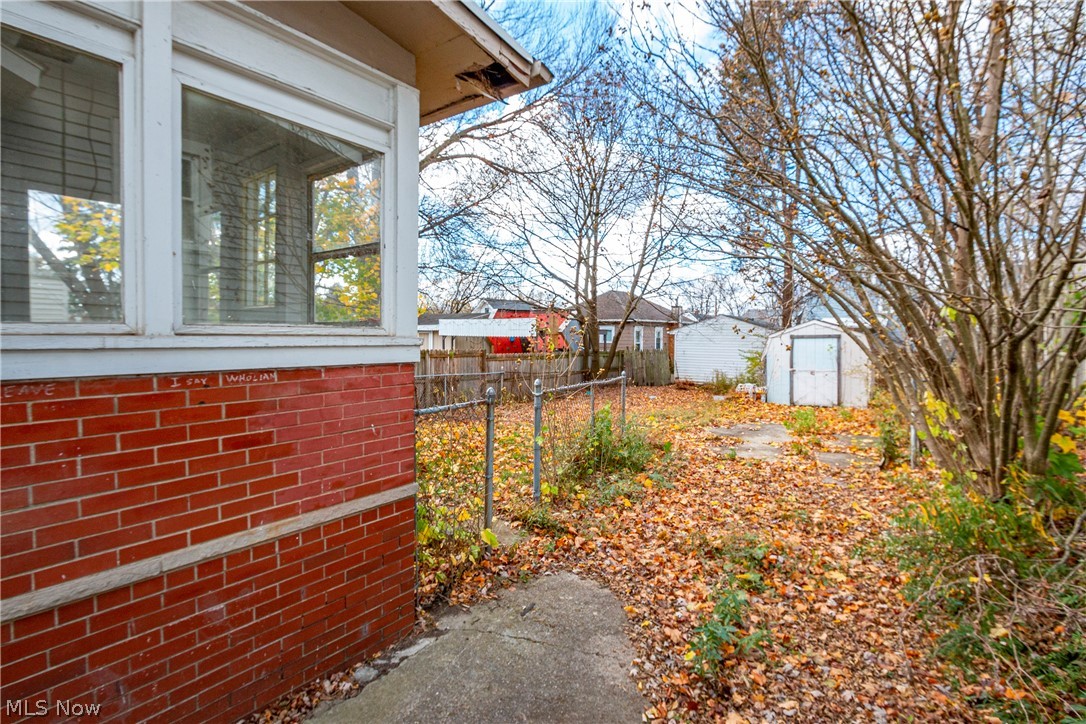1100 Murray Avenue Akron, OH 44310 - Photo 22 of 25