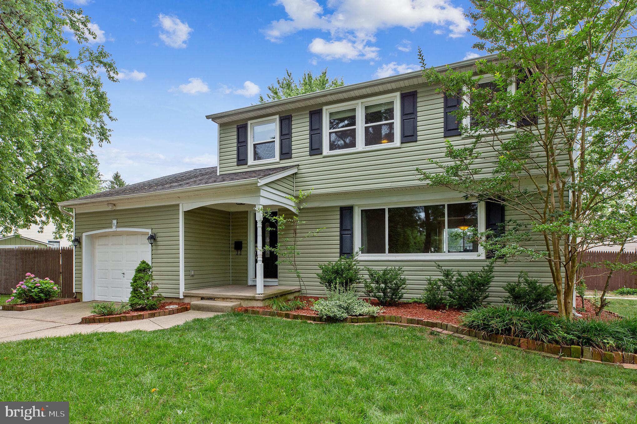 103 Woodbridge Road Marlton, NJ 08053 - Photo 2 of 27 Gallery Image 2