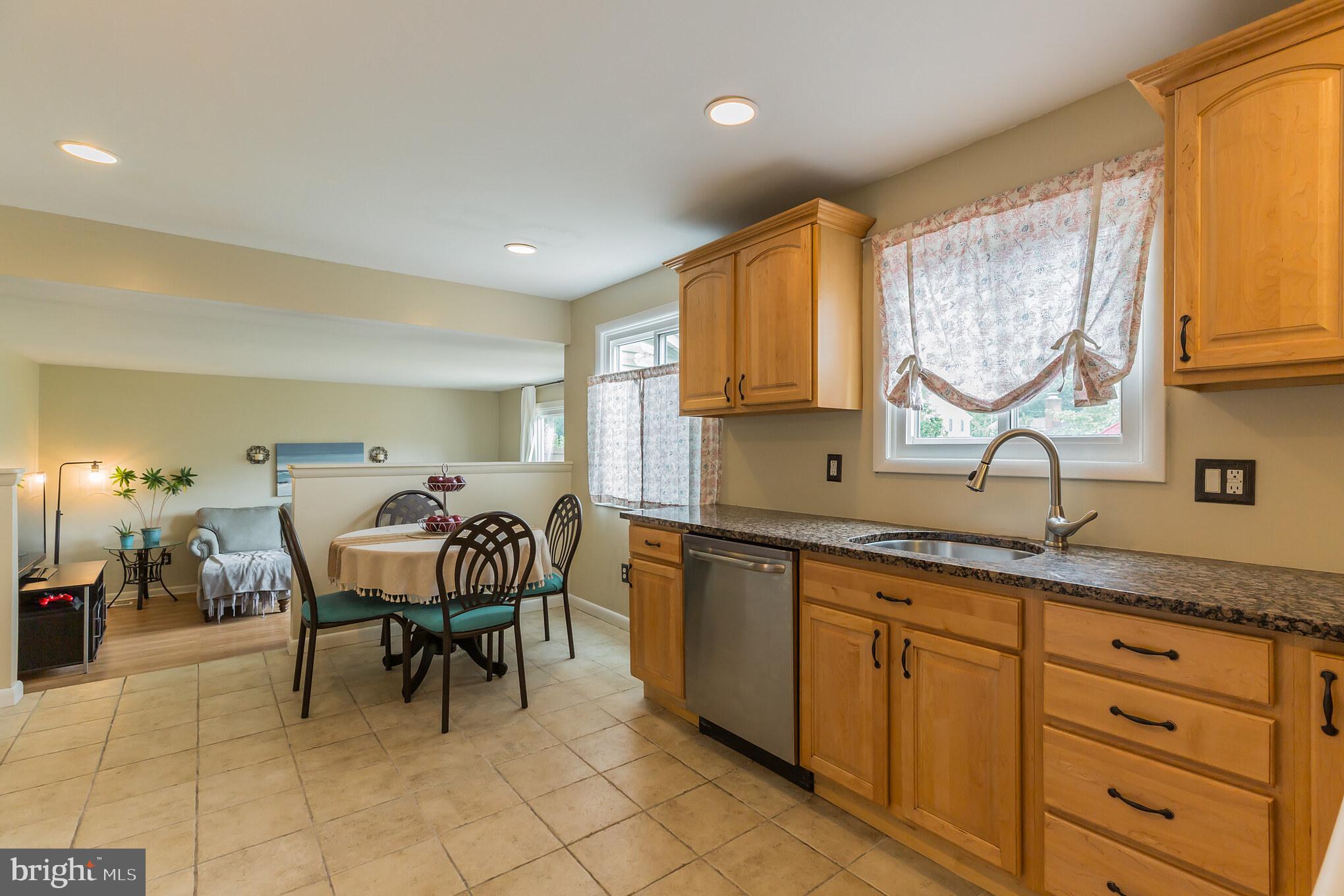 103 Woodbridge Road Marlton, NJ 08053 - Photo 11 of 27 Gallery Image 11