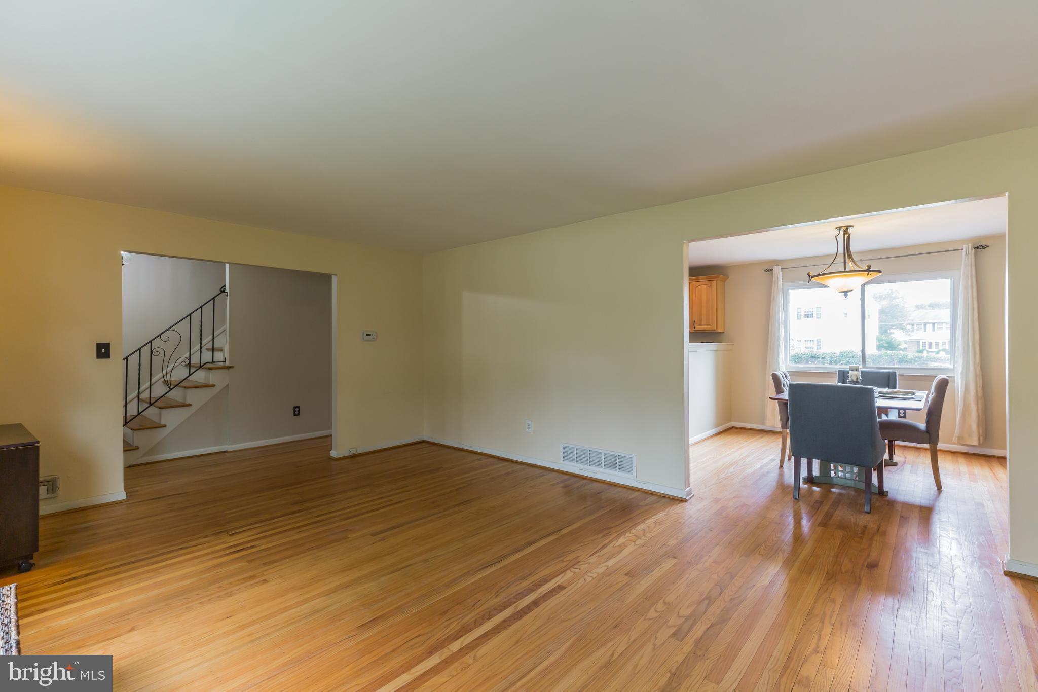 103 Woodbridge Road Marlton, NJ 08053 - Photo 7 of 27 Gallery Image 7