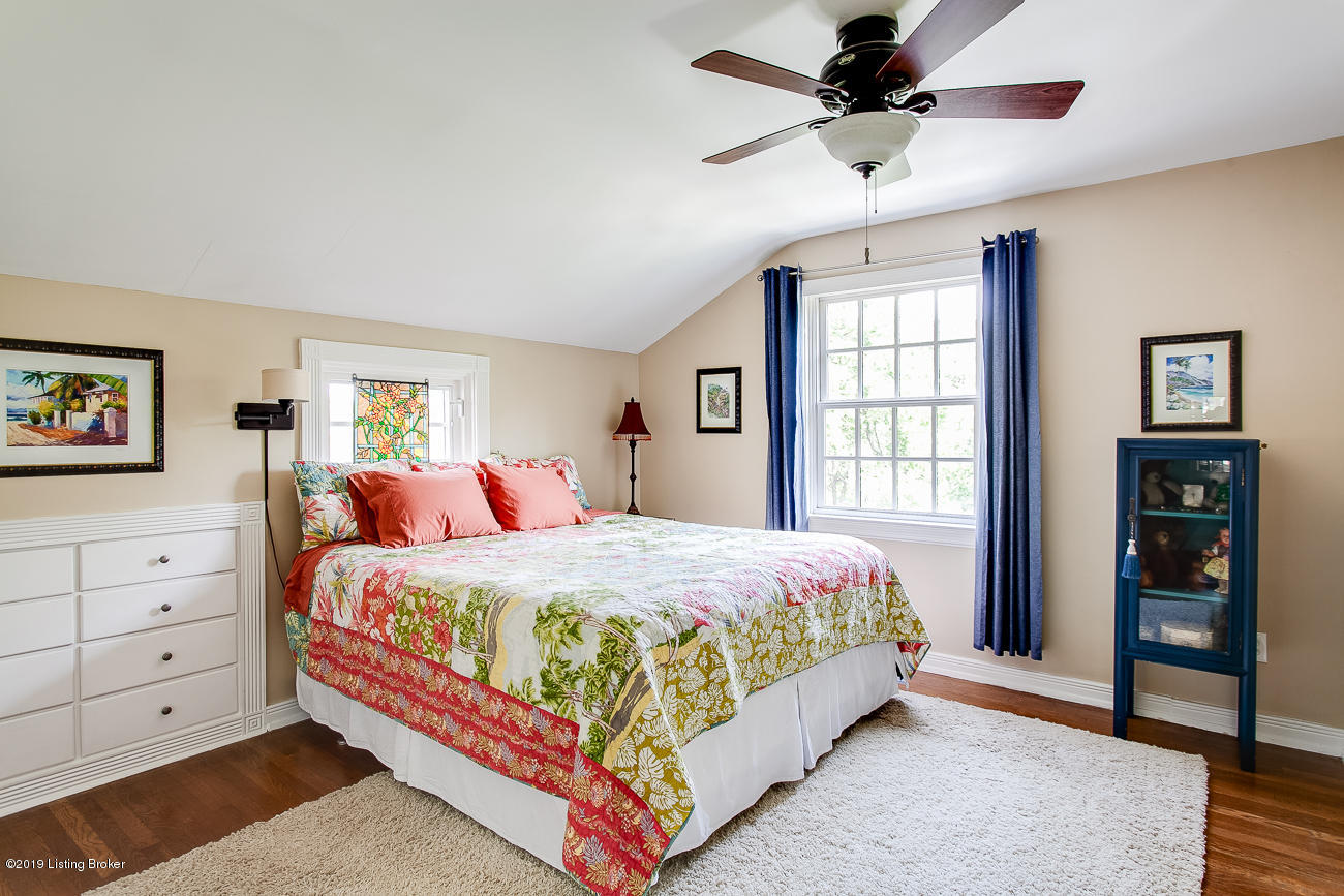633 Upland Road Louisville, KY 40206 - Photo 25 of 41 2nd Floor Bedroom