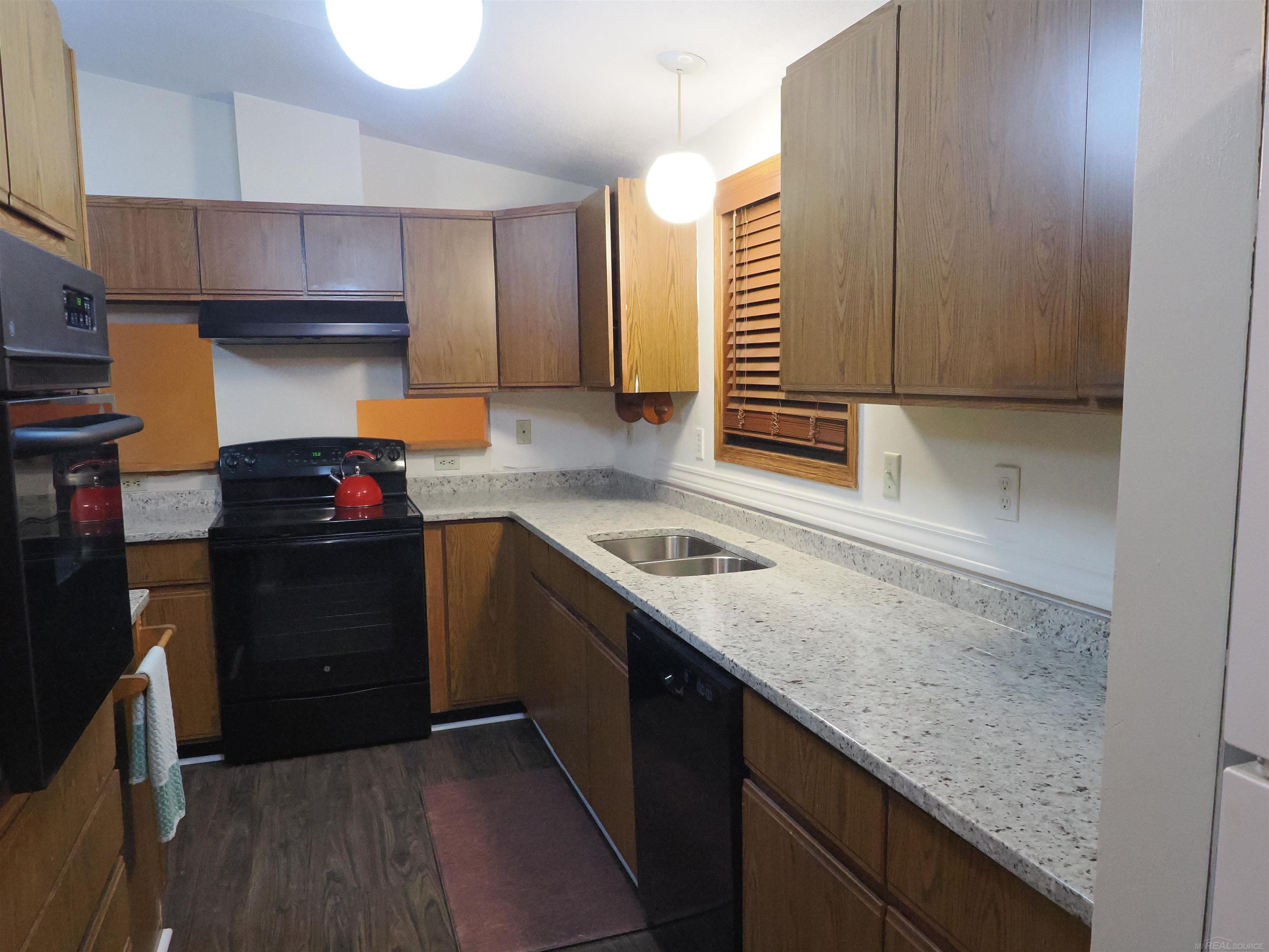 2039 South Riverside Drive Sault Ste. Marie, MI 49783 - Photo 60 of 75