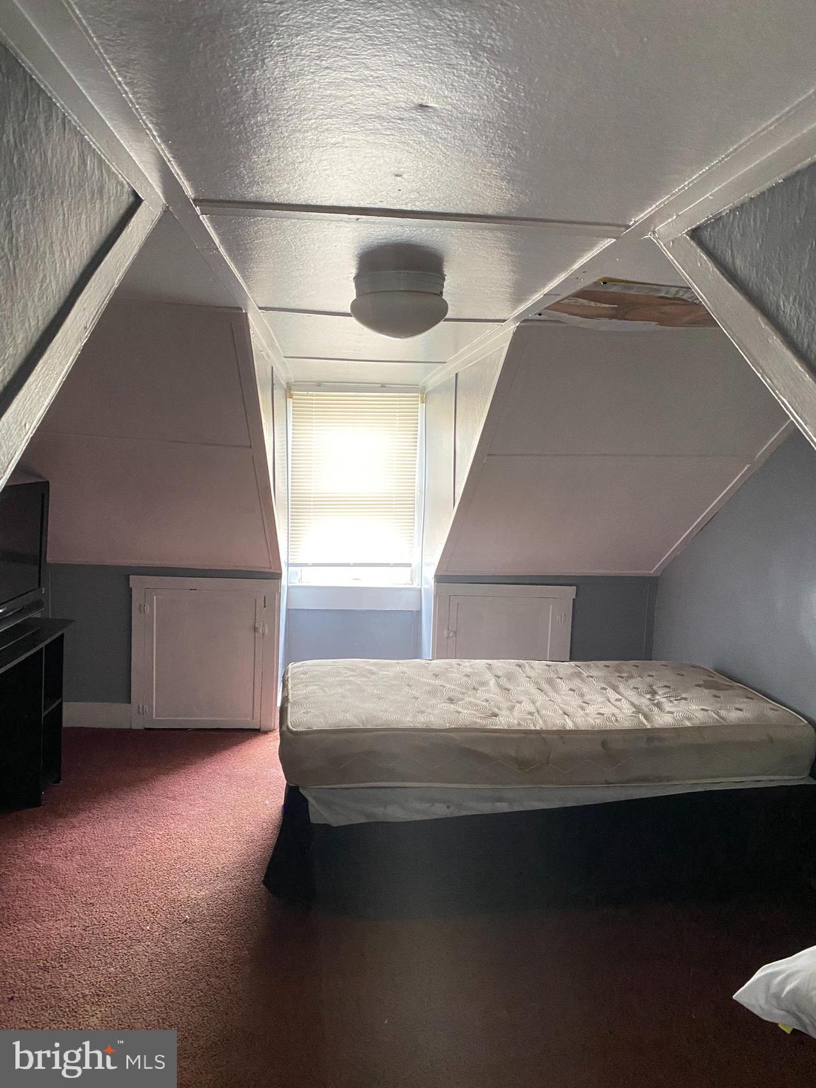 423 Chapel Terrace Reading, PA 19602 - Photo 9 of 9