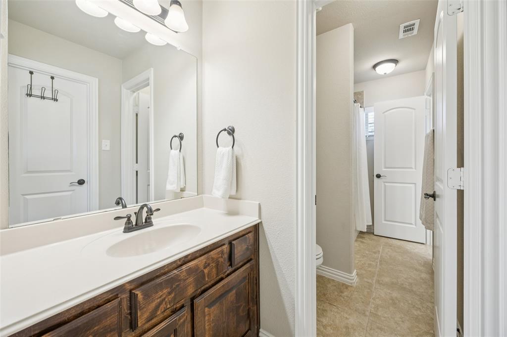 14409 Rising Star Boulevard Frisco, TX 75033 - Photo 28 of 40