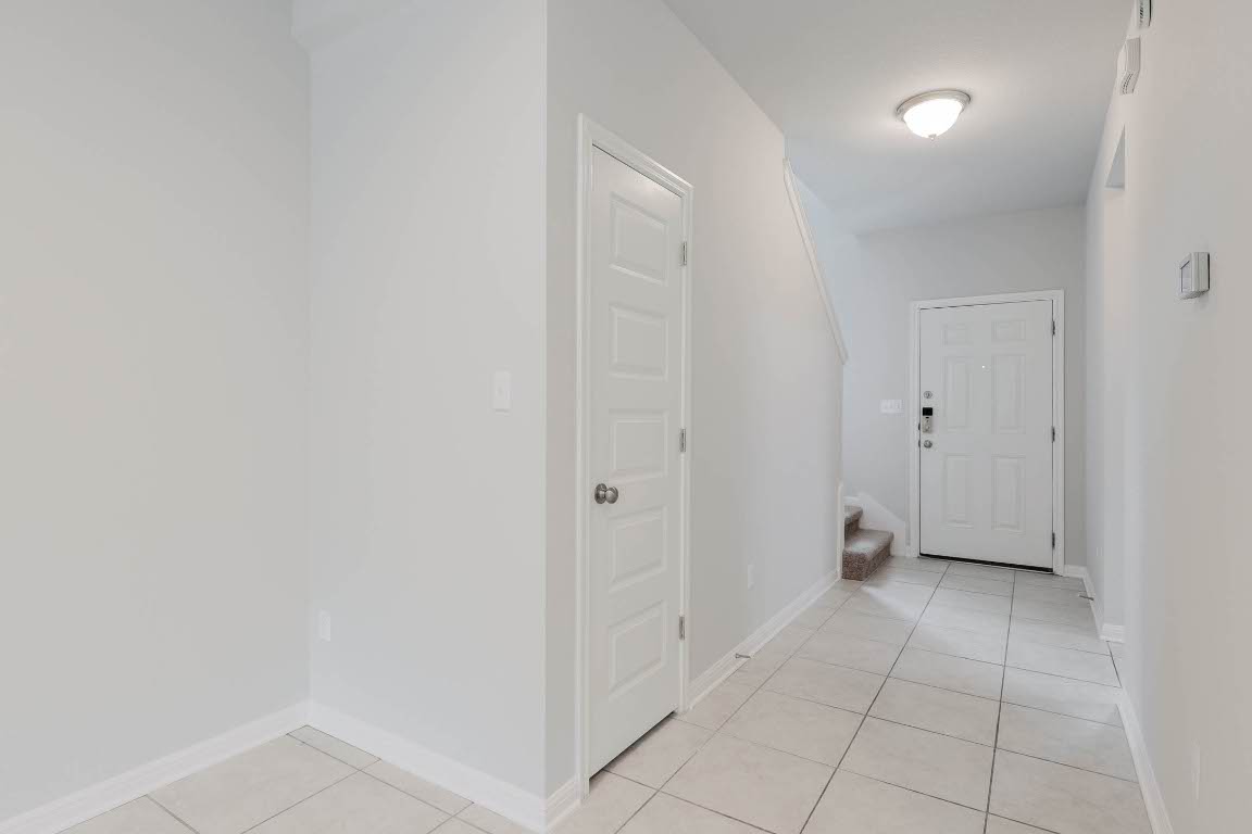 2020 Arendale Drive Leander, TX 78641 - Photo 5 of 22 a view of an empty room with closet and a bathroom