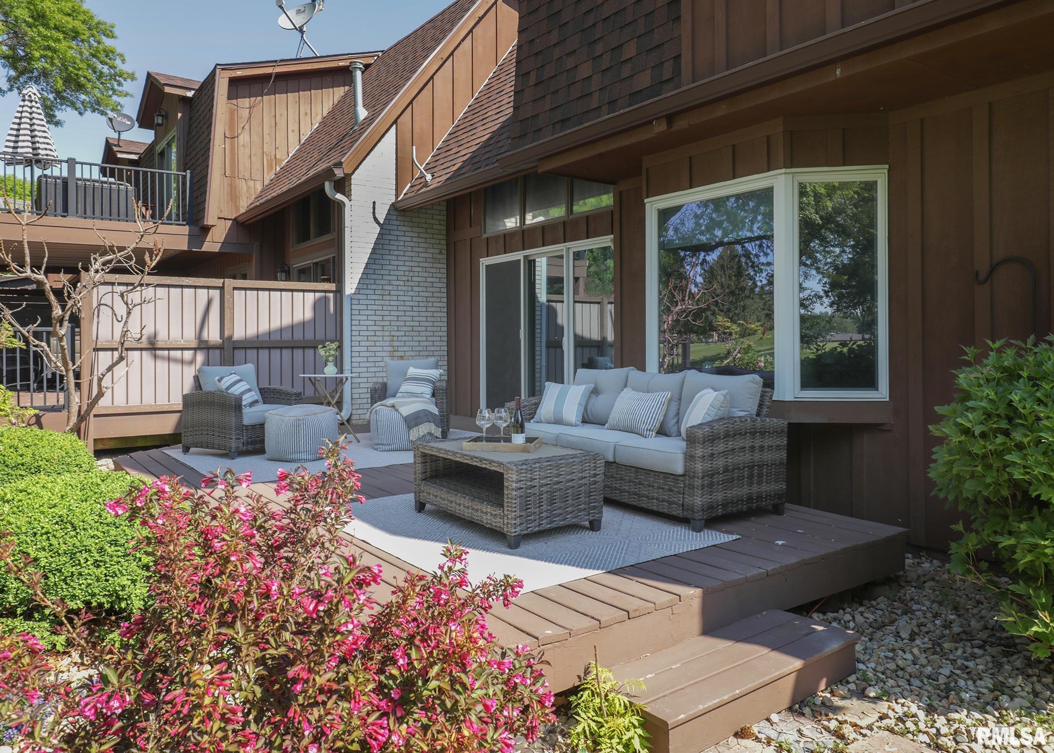 6401 Utica Ridge Road, Unit 11 Davenport, IA 52807 - Photo 4 of 42 Gallery Image 4
