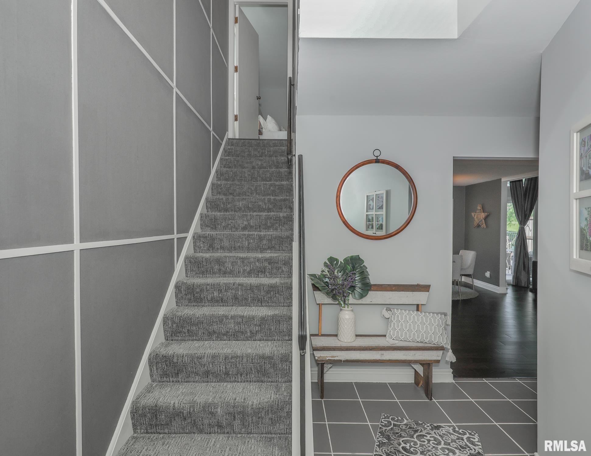 6401 Utica Ridge Road, Unit 11 Davenport, IA 52807 - Photo 8 of 42 Gallery Image 8