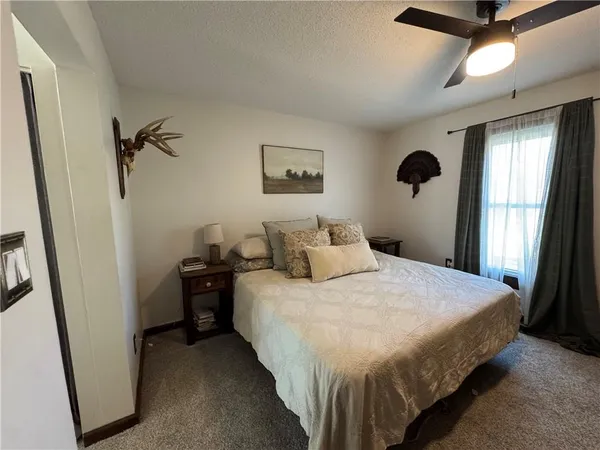 $125,000 | 302 East 3rd Street, Scammon, KS 66773