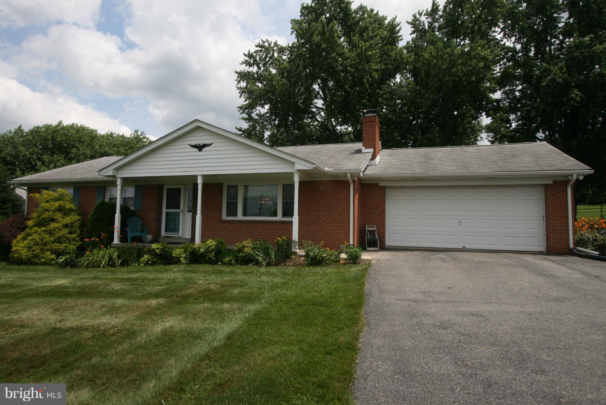 6225 Quinn Road Frederick, MD 21701 - Photo 1 of 3 All brick exterior.