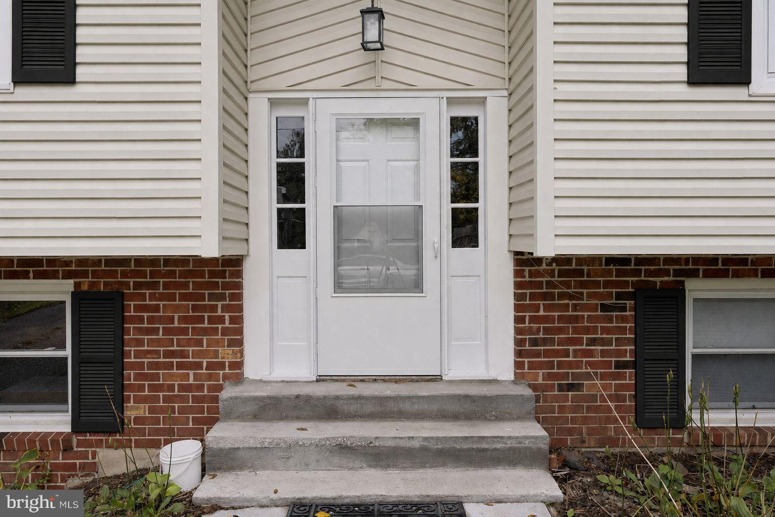 1745 Larkin Road Upper Chichester, PA 19061 - Photo 2 of 24 Gallery Image 2