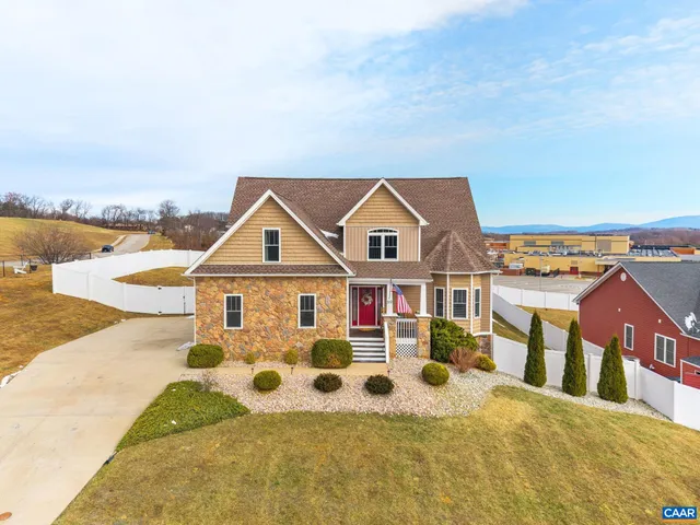 $525,000 | 89 Hull Hills Lane, Staunton, VA 24401