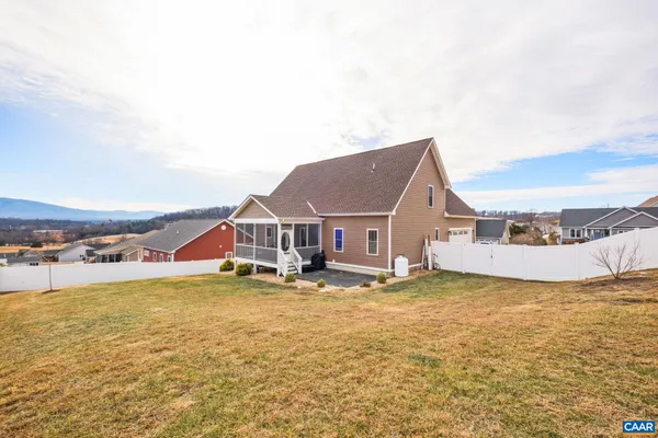 $520,000 | 89 Hull Hills Lane, Staunton, VA 24401