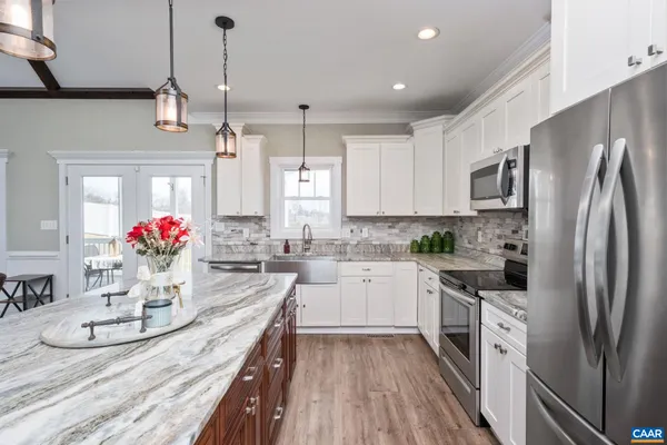 $520,000 | 89 Hull Hills Lane, Staunton, VA 24401