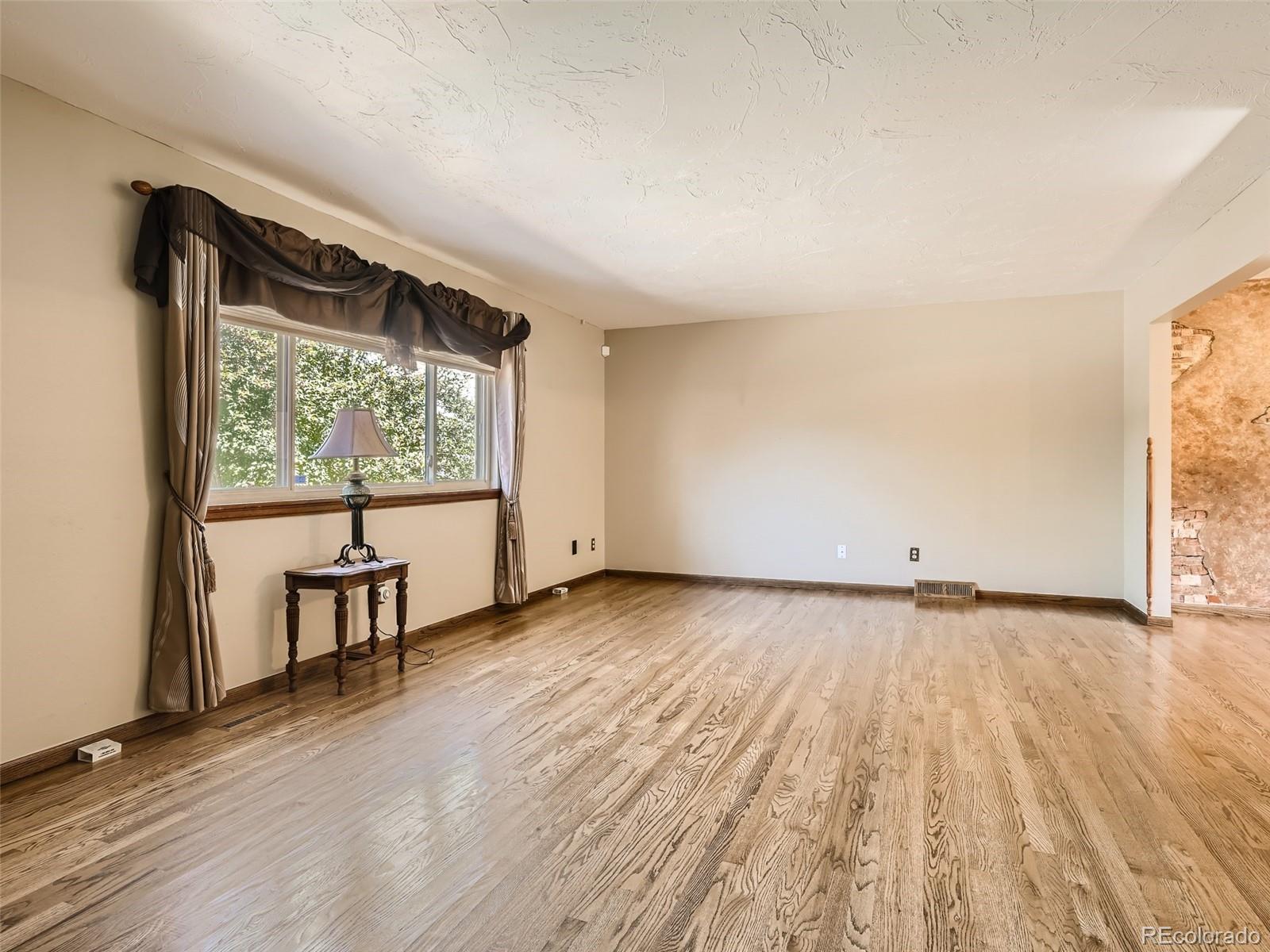 5355 Camargo Road Littleton, CO 80123 - Photo 6 of 40 Gallery Image 6