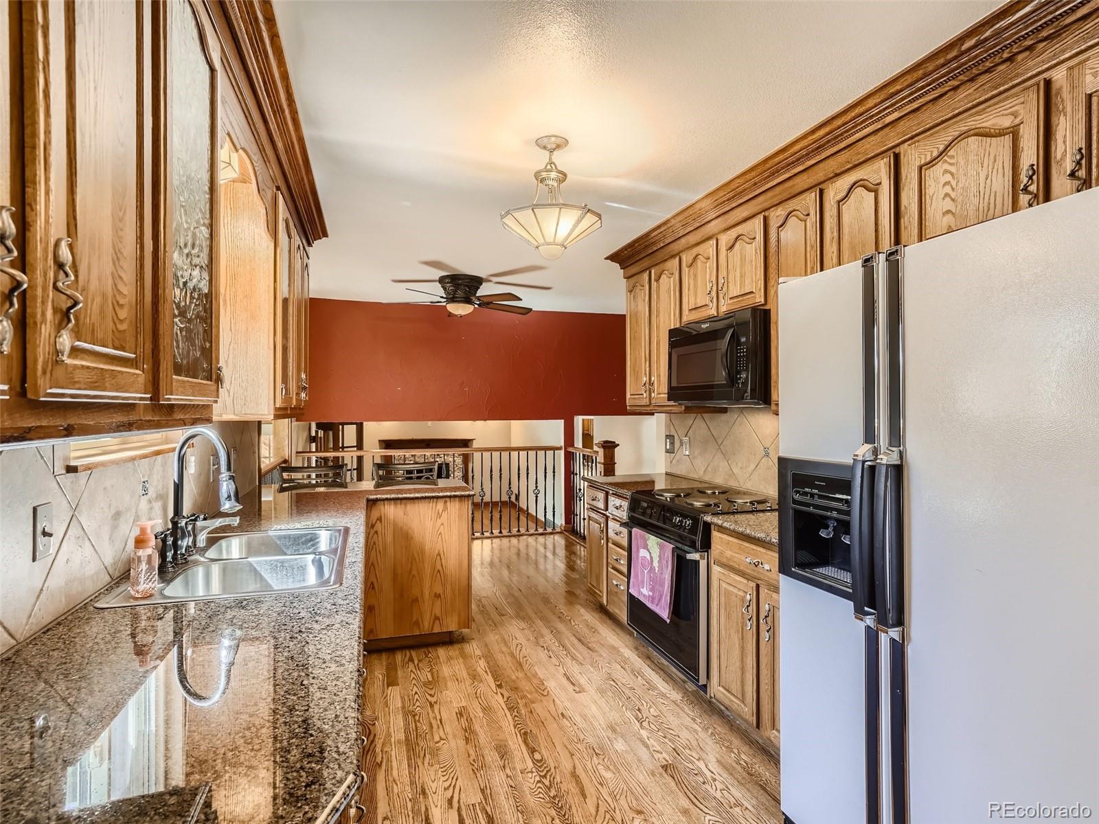 5355 Camargo Road Littleton, CO 80123 - Photo 10 of 40 Gallery Image 10