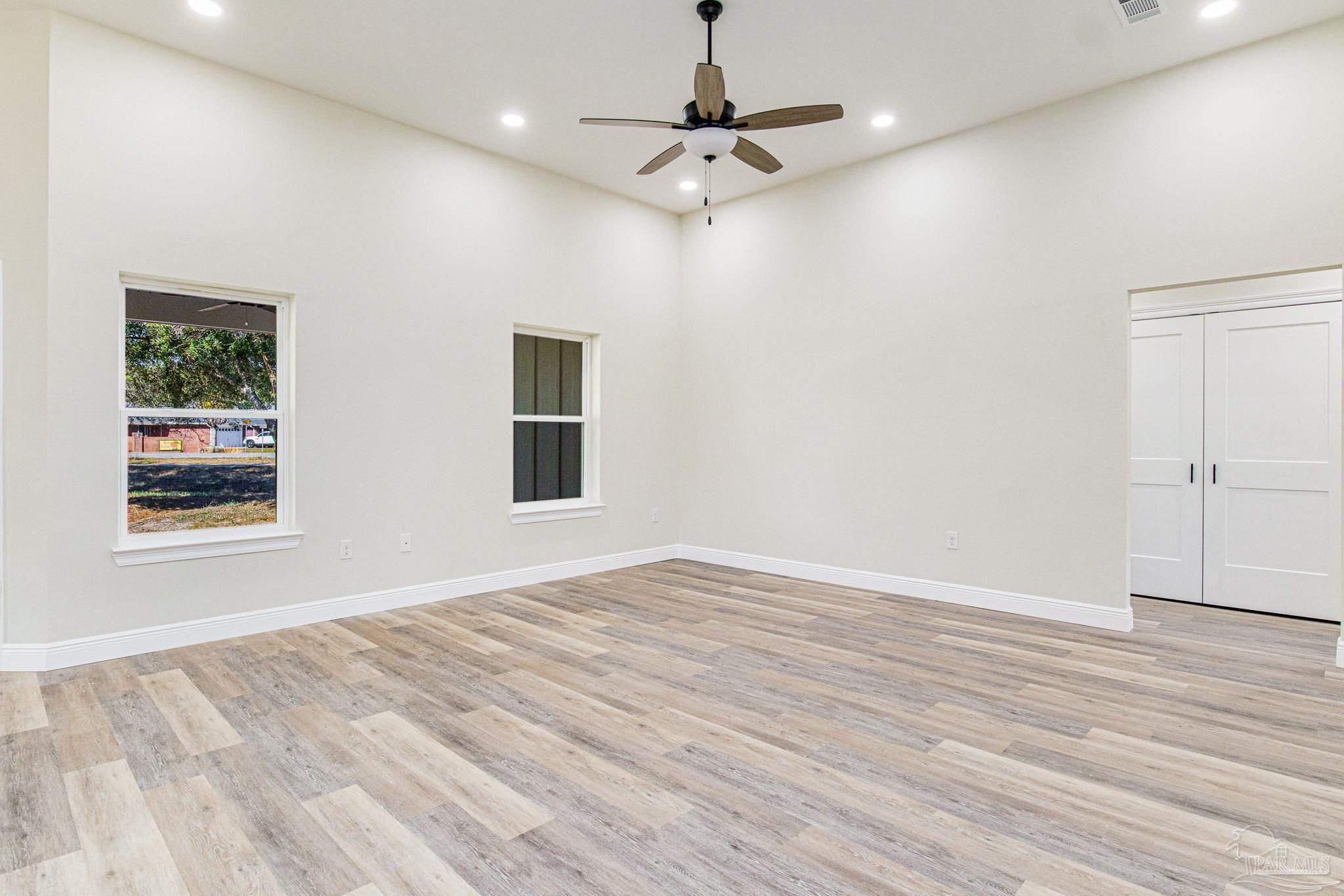 10302 Tanton Road Pensacola, FL 32506 - Photo 11 of 46 Gallery Image 11
