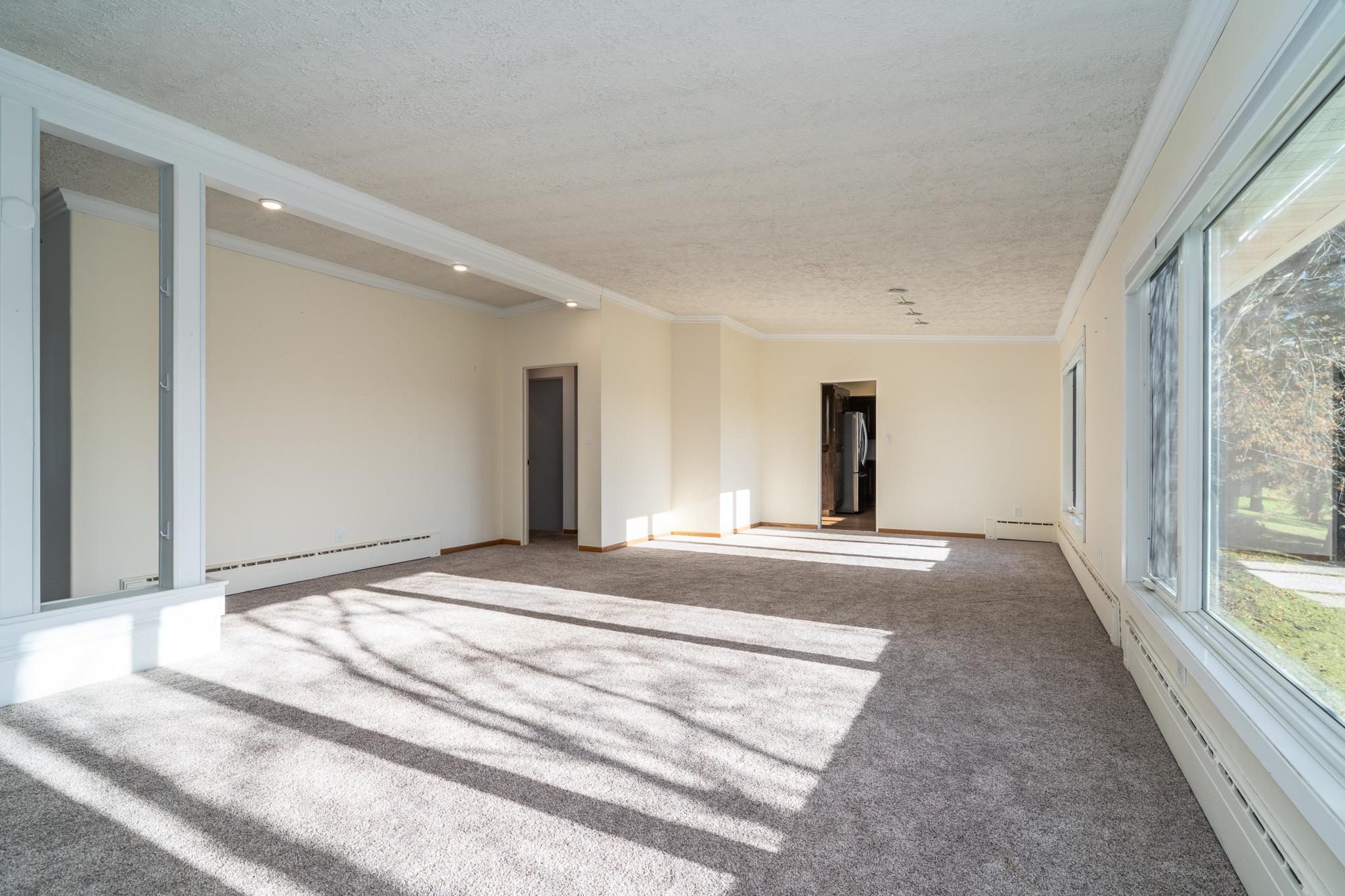 118 Golf Terrace Drive Crookston, MN 56716 - Photo 6 of 52