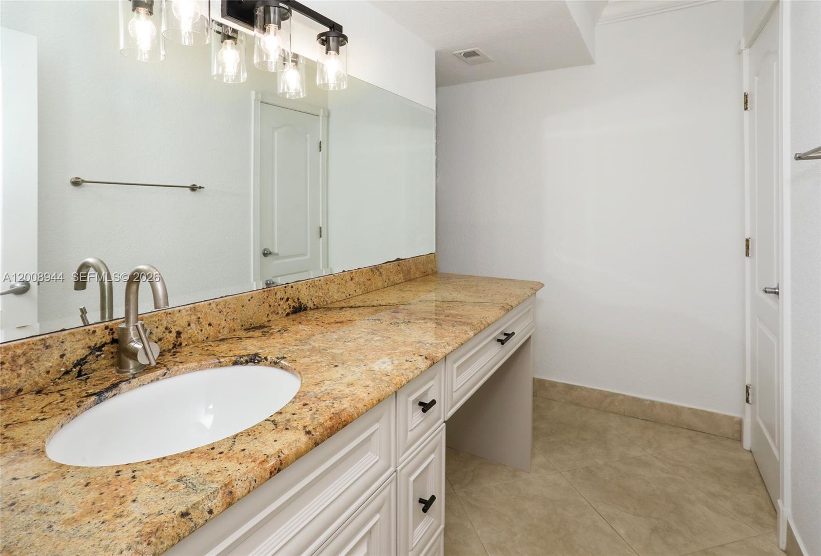 8601 Southwest 94th Street, Unit 121W Miami, FL 33156 - Photo 8 of 16