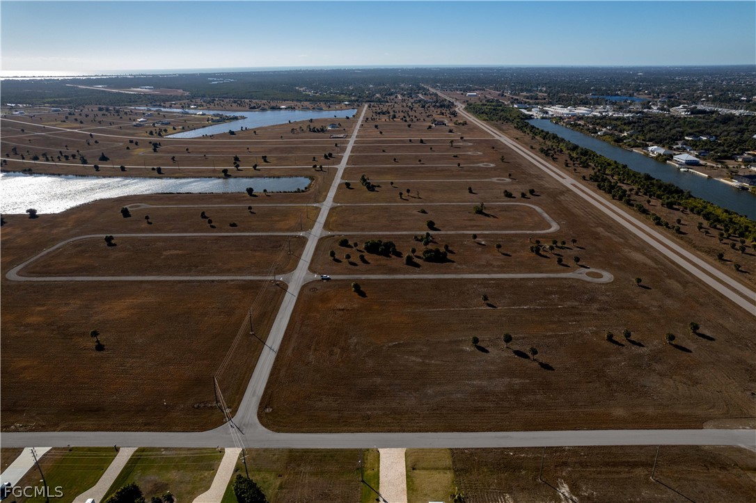 3 Spruce Lane Placida, FL 33946 - Photo 10 of 13 an oven
