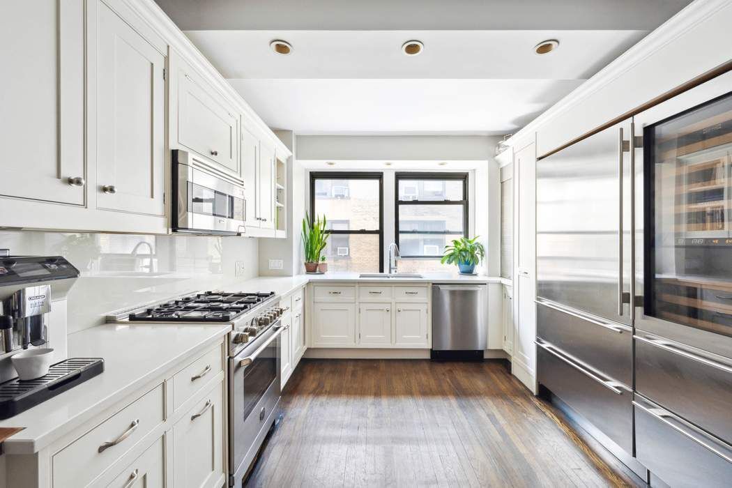 205 East 78th Street, Unit 18AB Manhattan, NY 10075 - Photo 5 of 14