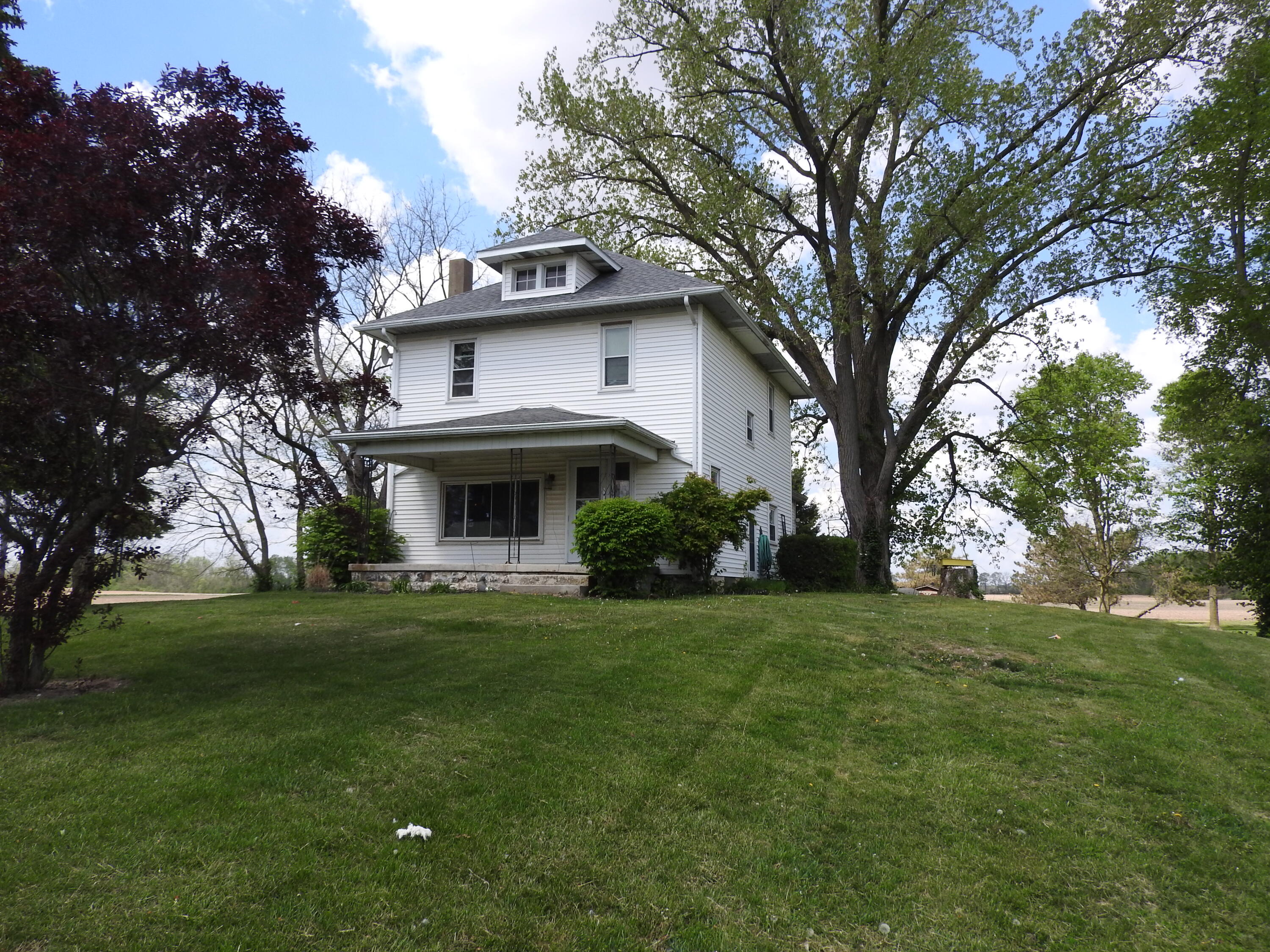 2105 East Loy Road Piqua, OH 45356 - Photo 1 of 26