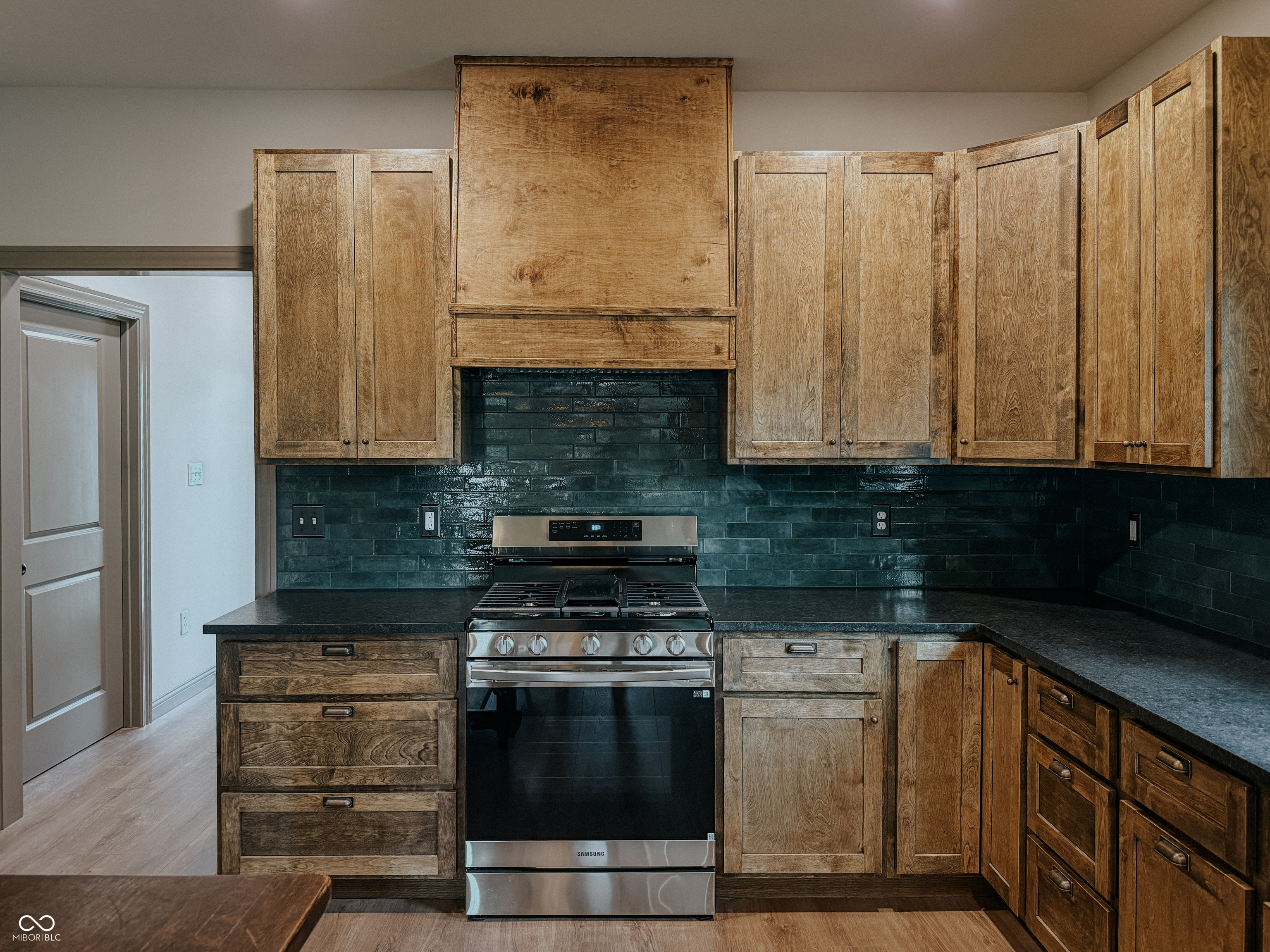 403 Main Street Hope, IN 47246 - Photo 13 of 48