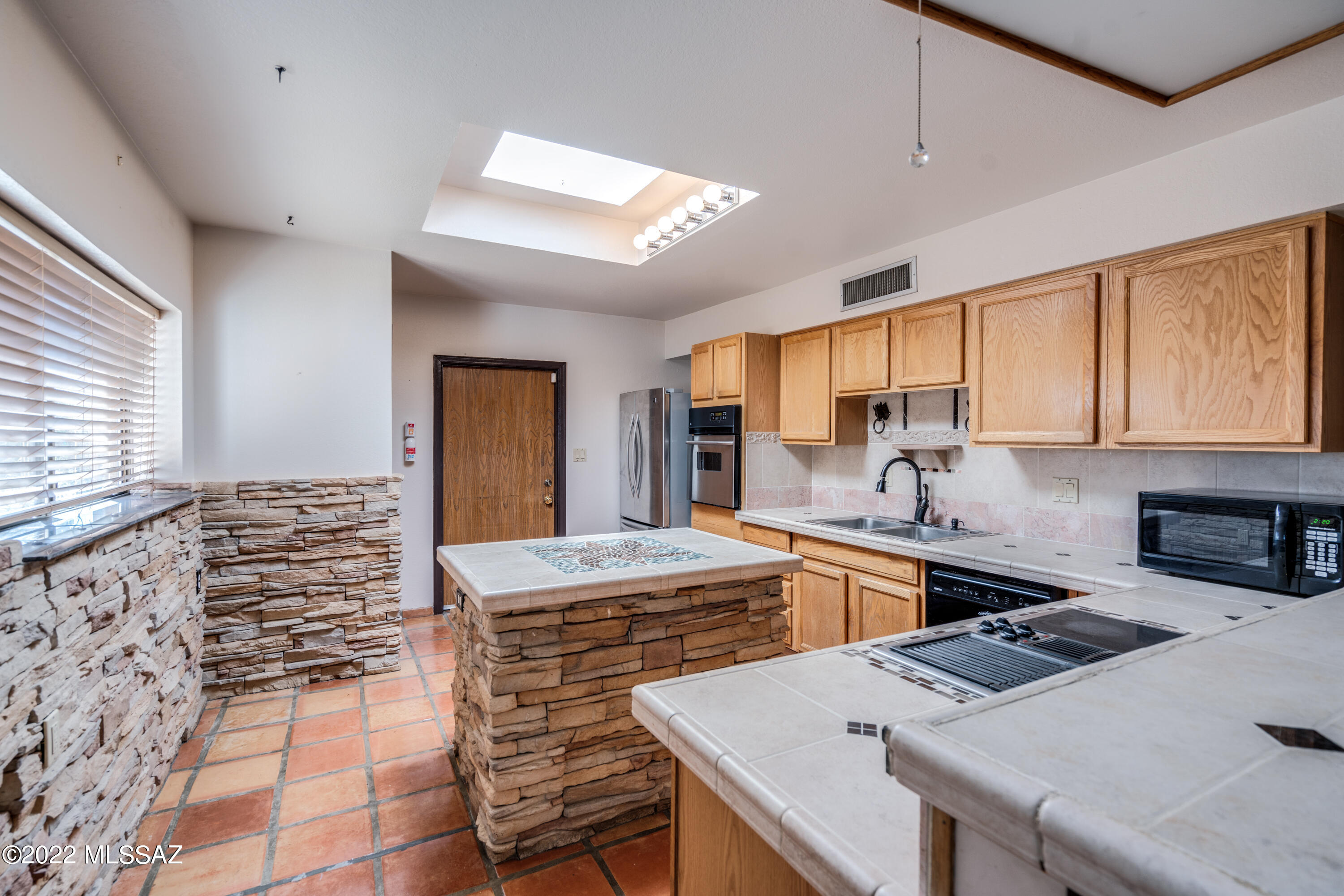 2800 East Andrada Road Vail, AZ 85641 - Photo 7 of 49 Gallery Image 7